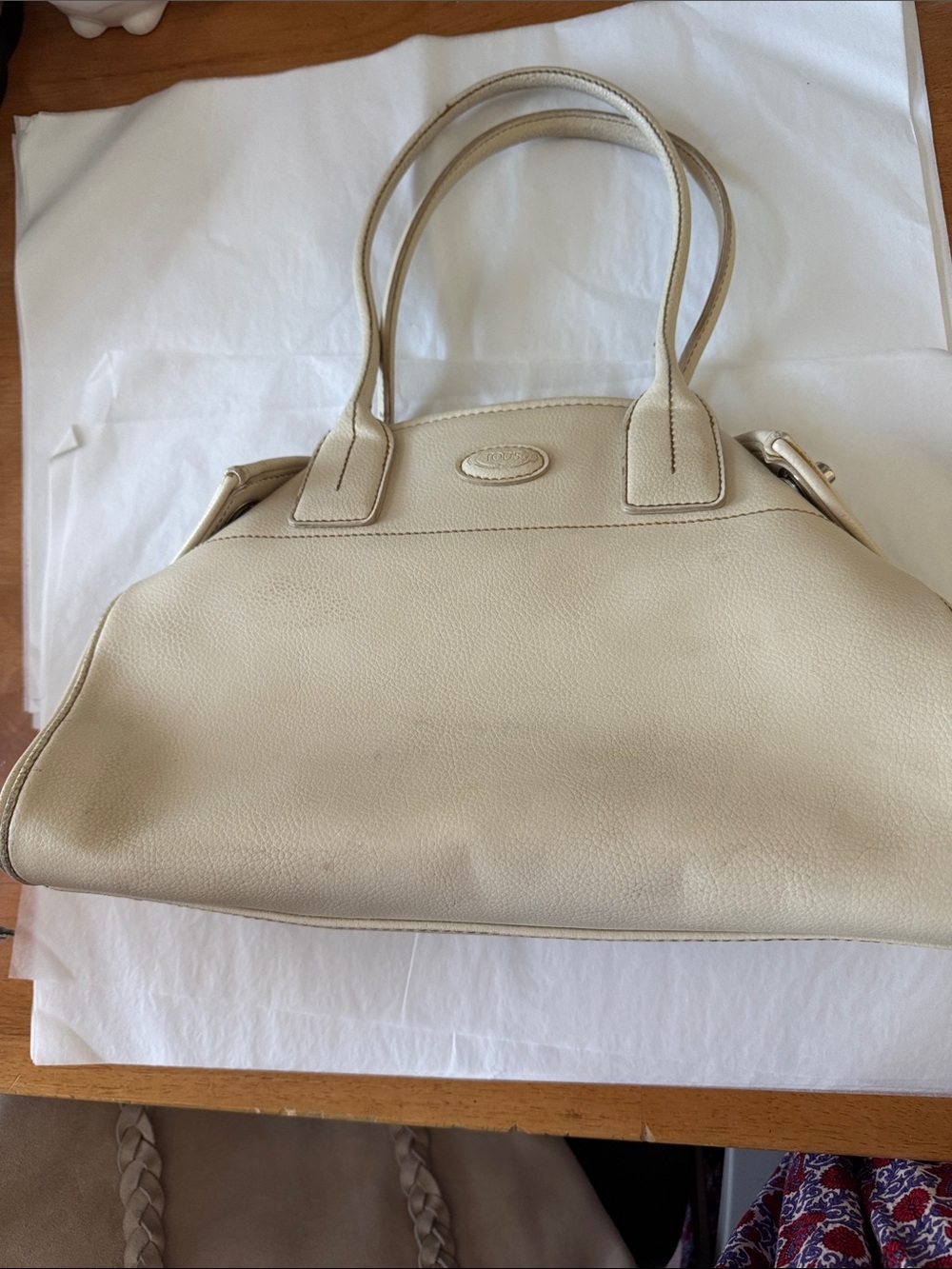 Tod's Cream Pebbled Leather Shoulder Bag Vintage